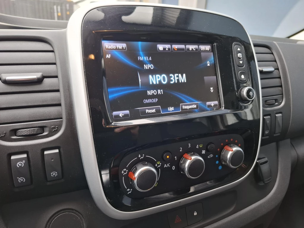 Renault Trafic – foto 32