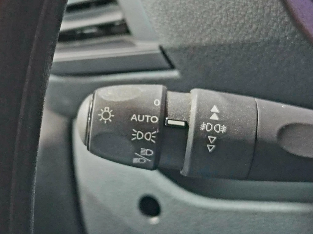 Opel Vivaro – foto 21