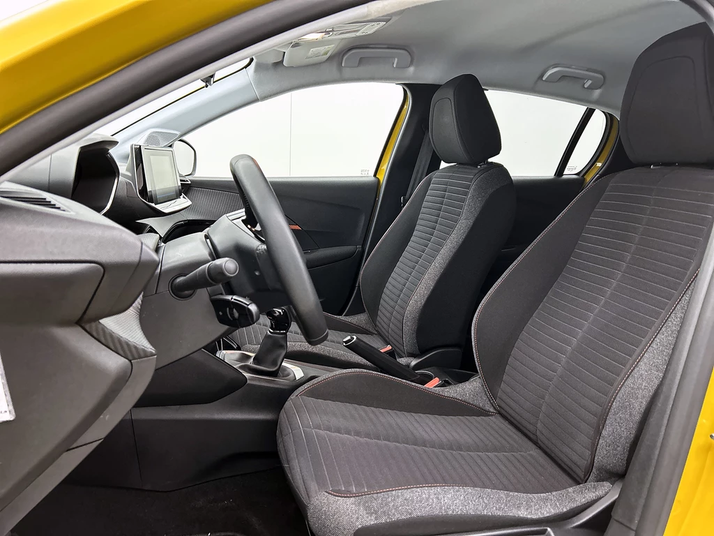Peugeot 208 – foto 30