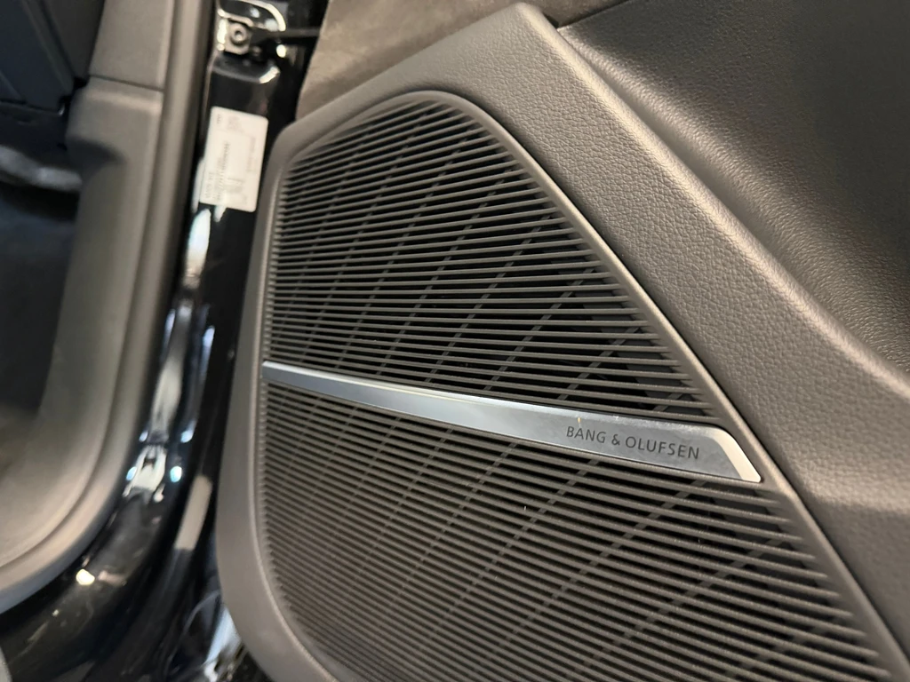 Audi Q8 – foto 34