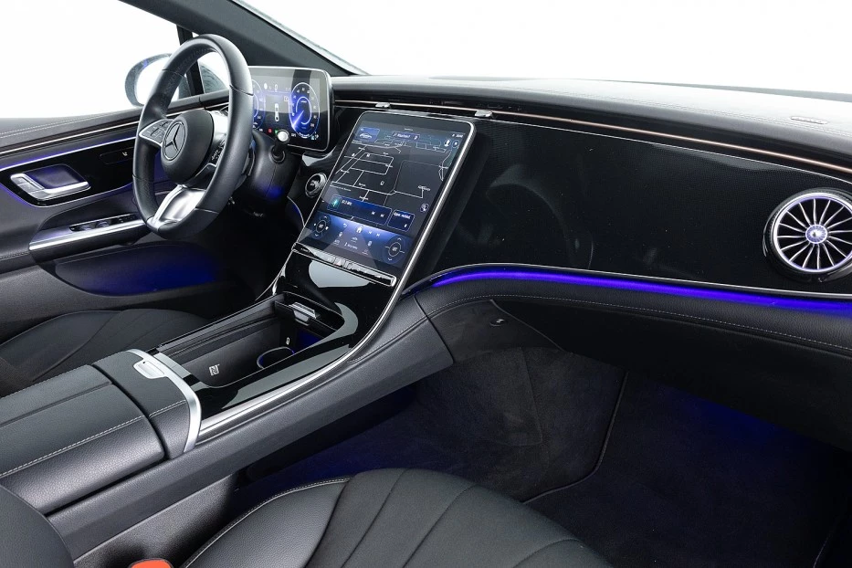 Mercedes-Benz EQE – foto 12