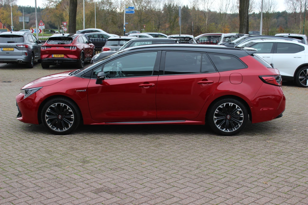 Toyota Corolla Touring Sports – foto 2