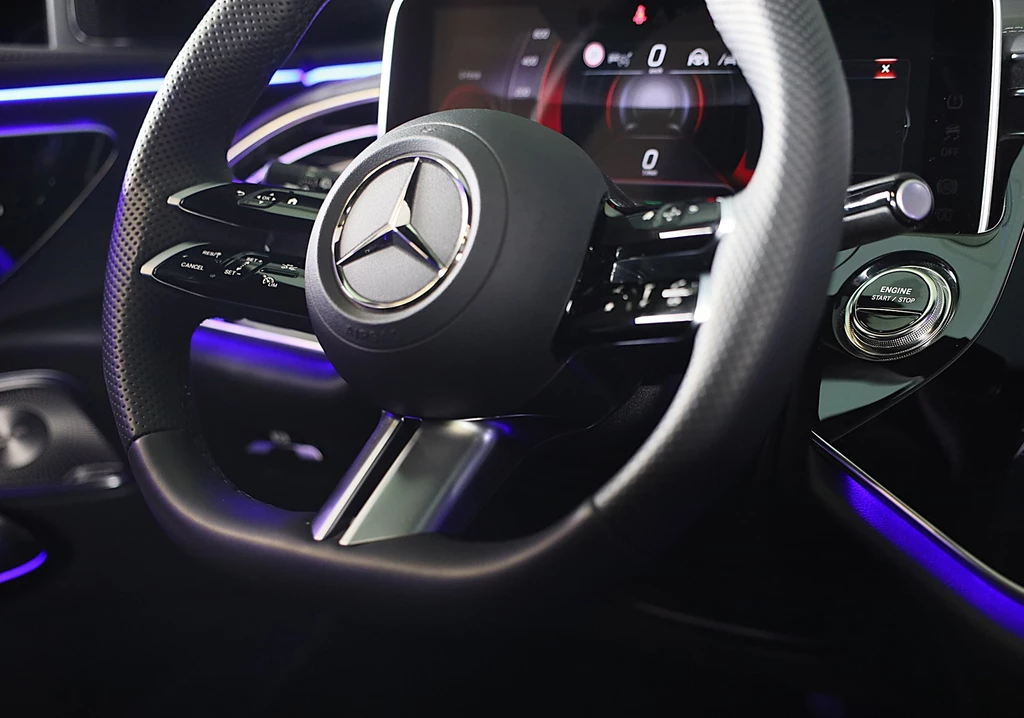 Mercedes-Benz E-Klasse – foto 42