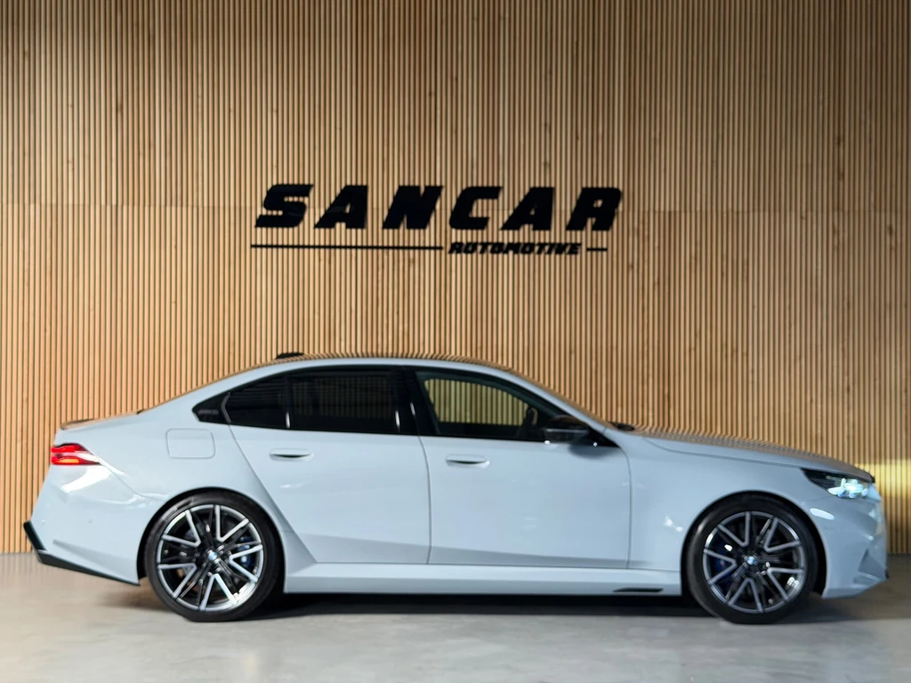 BMW M5 – foto 9