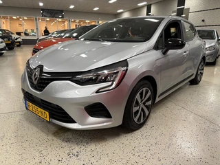 Renault Clio – thumbnail 1