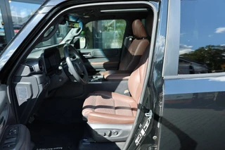 Toyota Land Cruiser – thumbnail 13
