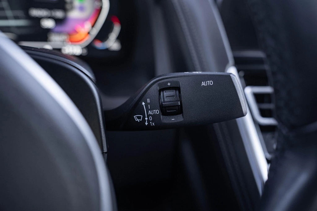 BMW 8 Serie – foto 37