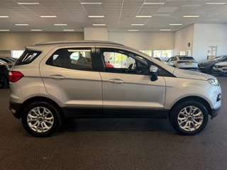 Ford EcoSport – thumbnail 6