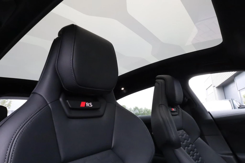 Audi e-tron GT – foto 35
