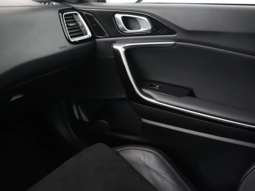 Kia ProCeed – foto 24