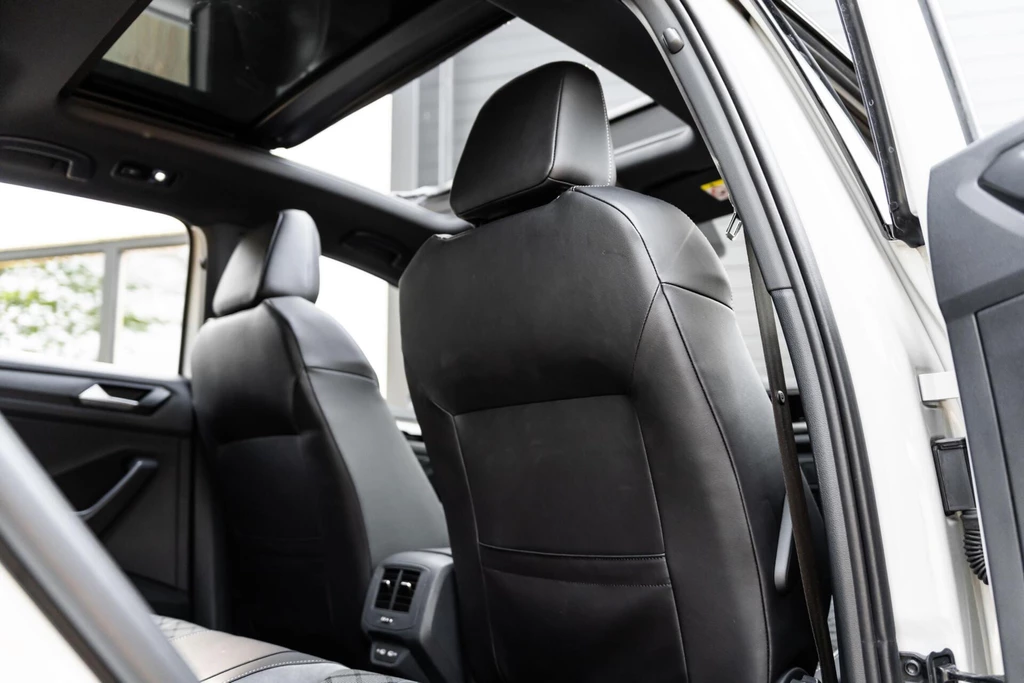 Volkswagen T-Roc – foto 18