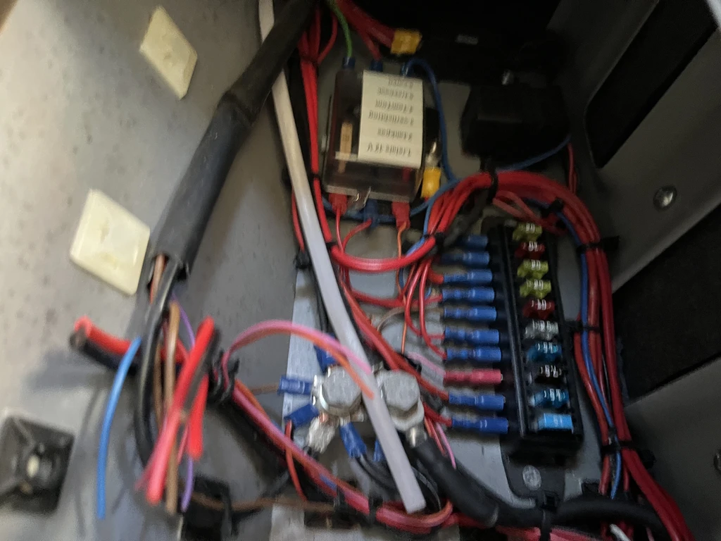 Toyota Hilux – foto 32