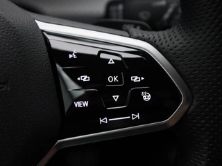 Volkswagen Golf – thumbnail 24