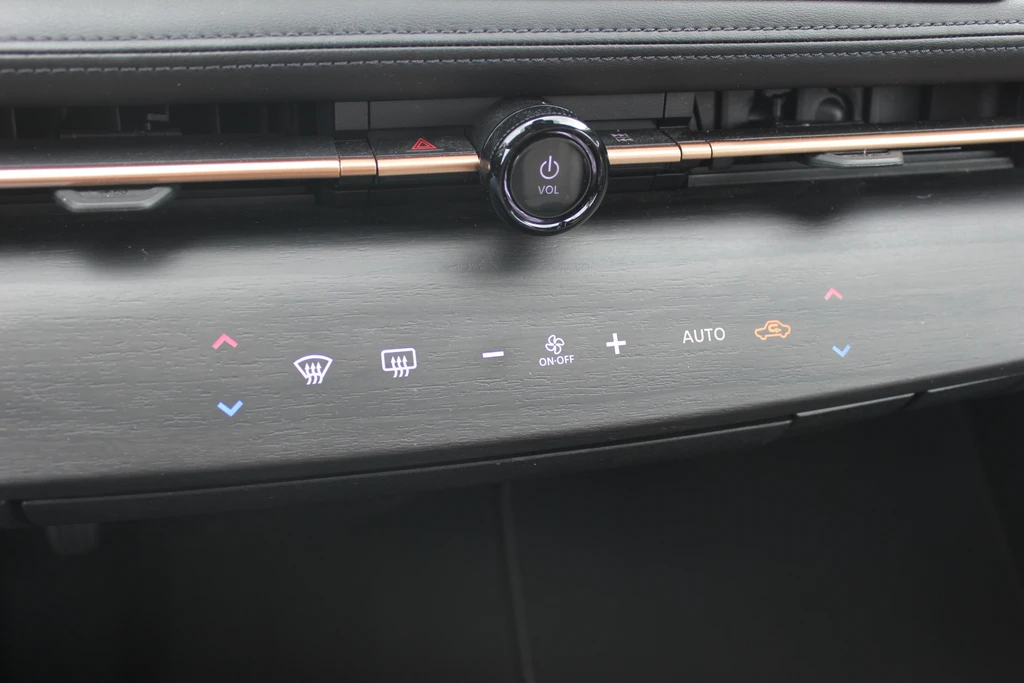 Nissan ARIYA – foto 30