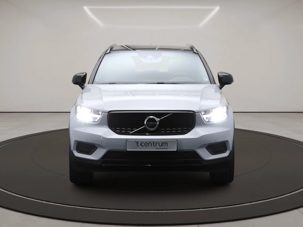 Volvo XC40 – foto 8