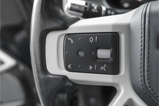 Land Rover Defender – thumbnail 38