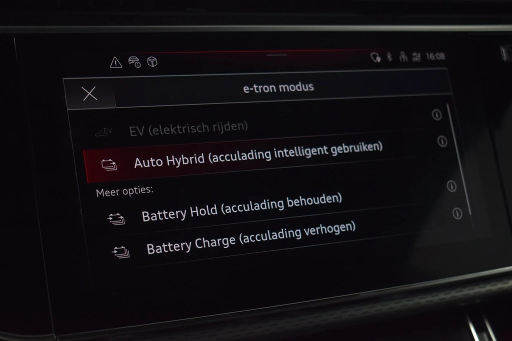 Audi Q8 – foto 33