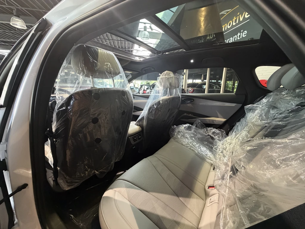 BYD SEAL – foto 34