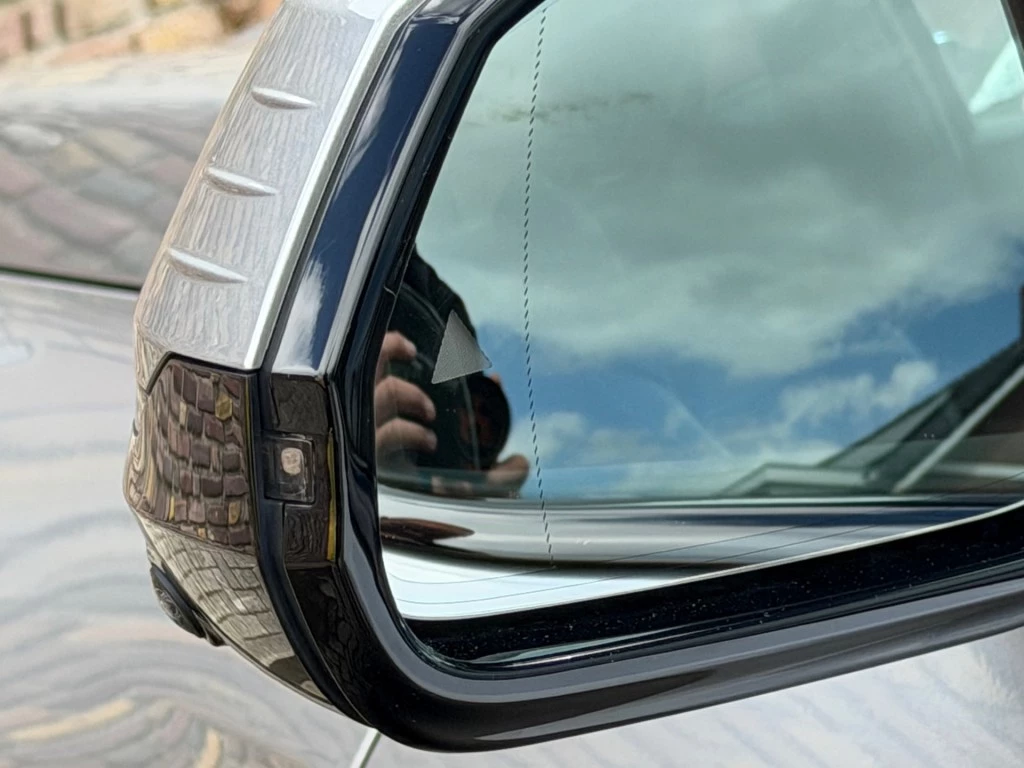 BMW iX1 – foto 18