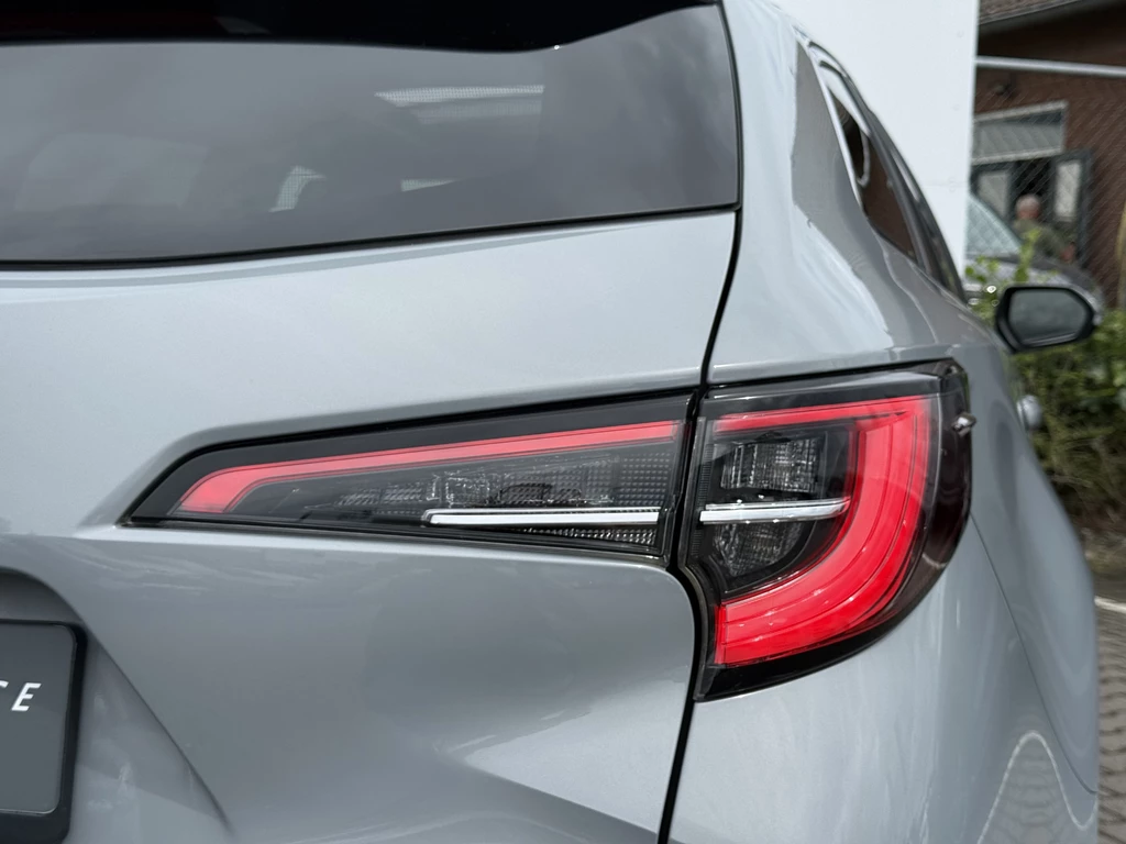 Toyota Corolla Touring Sports – foto 35