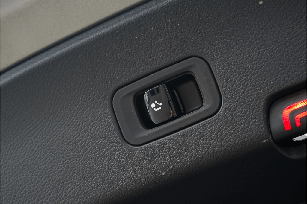 Mercedes-Benz GLC – foto 15