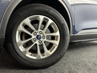 Ford Kuga – thumbnail 34