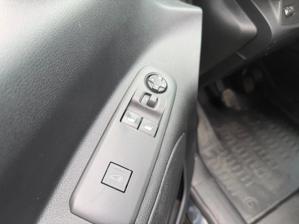 Opel Combo – foto 18