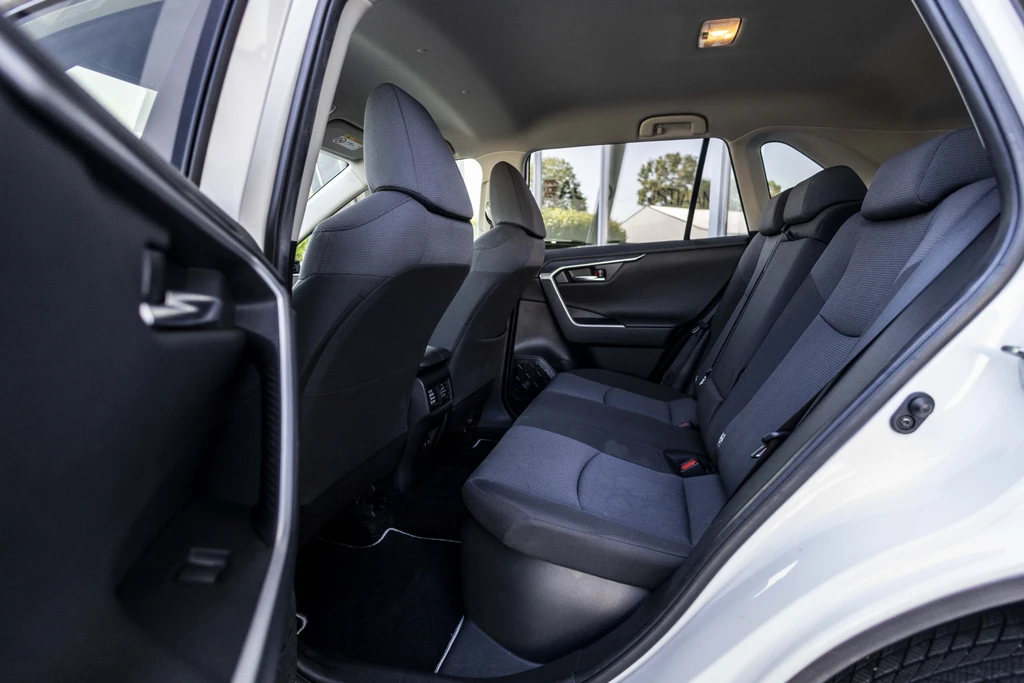 Toyota RAV4 – foto 16