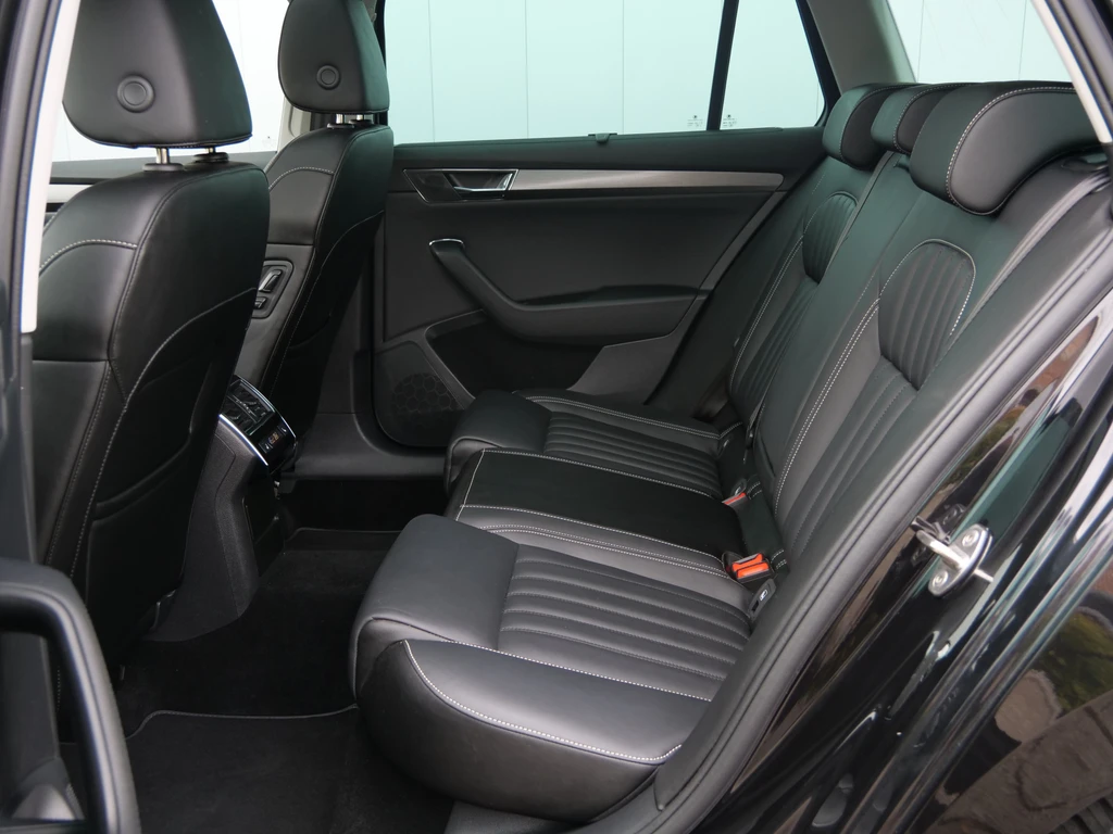 Škoda Superb – foto 31