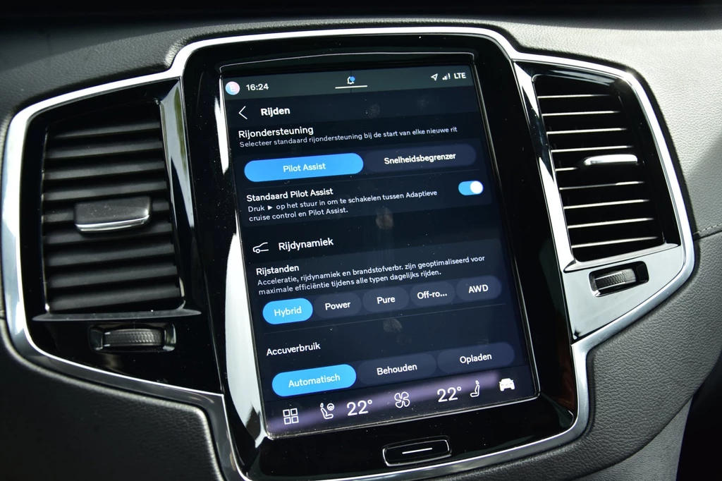 Volvo XC90 – foto 18