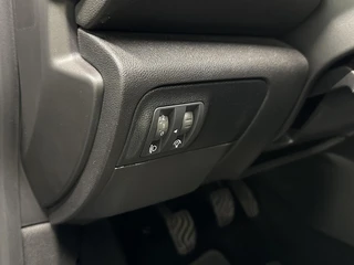 Renault Mégane Estate – thumbnail 17