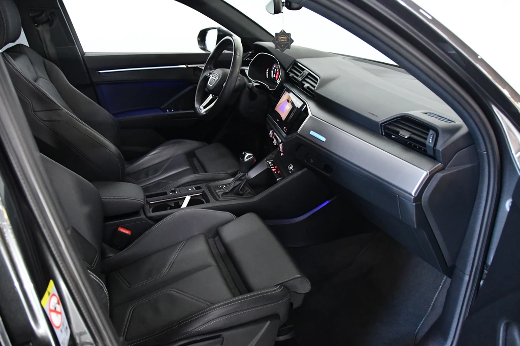 Audi Q3 – foto 11