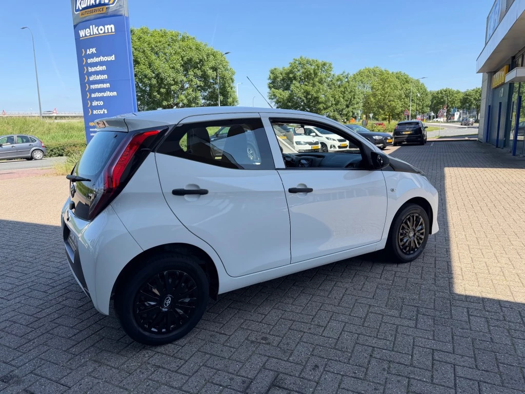 Toyota Aygo – foto 12