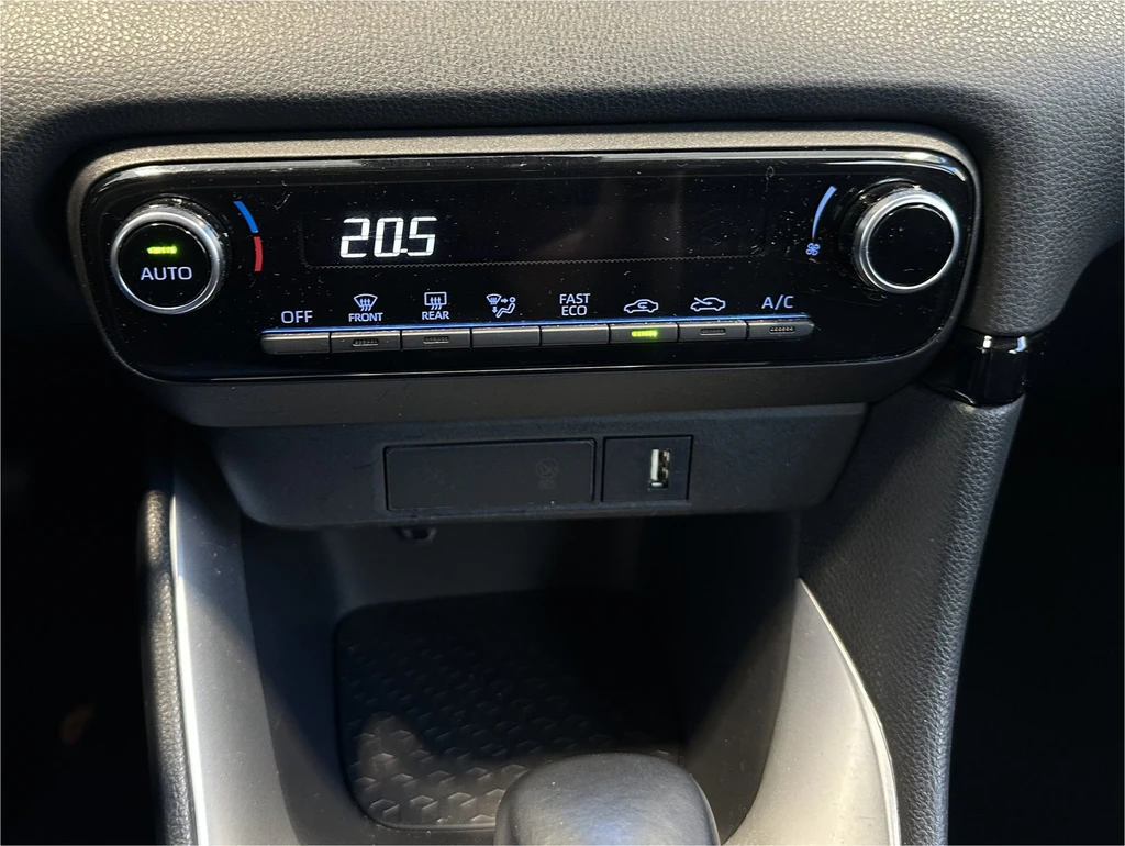Toyota Yaris – foto 21