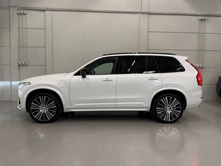 Volvo XC90 – thumbnail 2