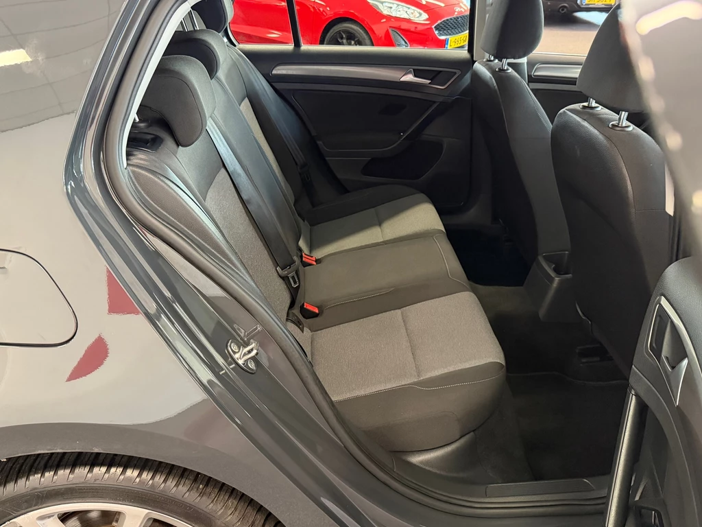 Volkswagen Golf – foto 13