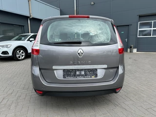 Renault Grand Scénic – thumbnail 3