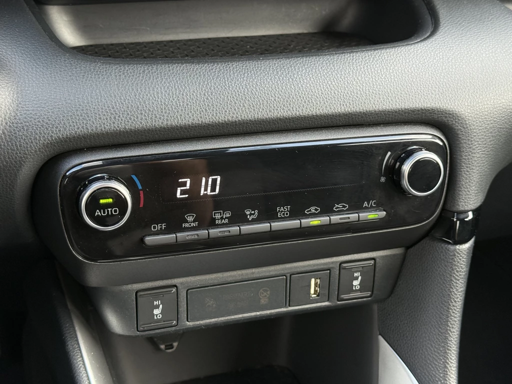Toyota Yaris – foto 23