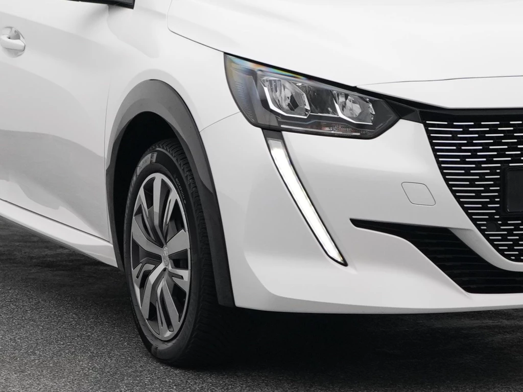 Peugeot e-208 – foto 28