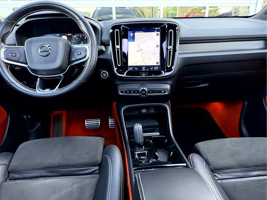 Volvo XC40 – foto 10