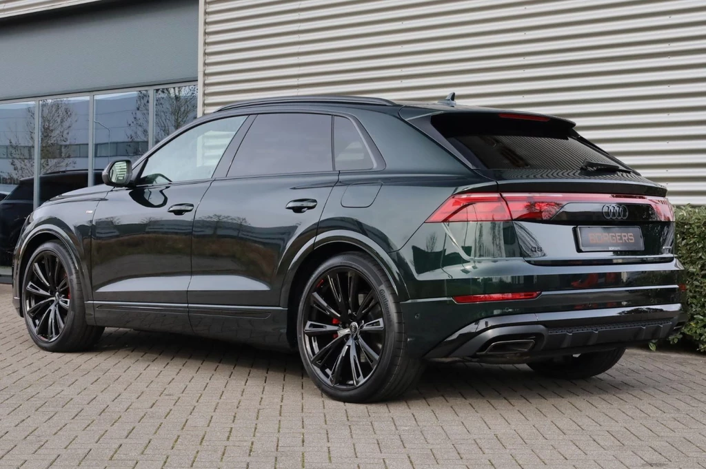 Audi Q8 – foto 7