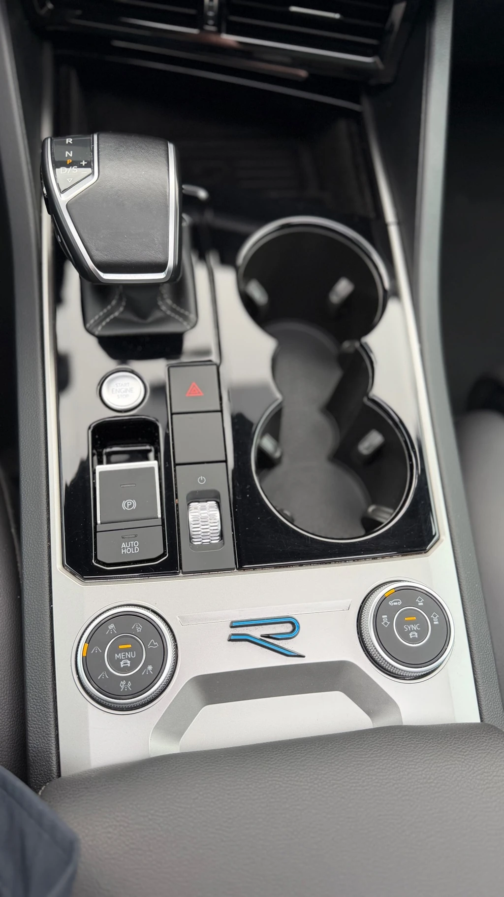 Volkswagen Touareg – foto 29