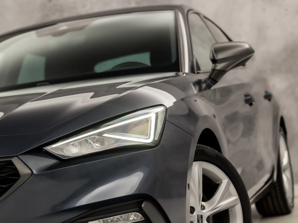 SEAT Leon – foto 2