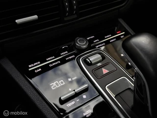 Porsche Cayenne – thumbnail 37
