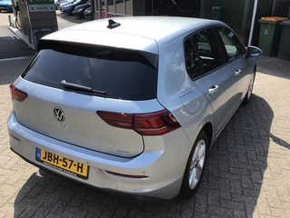 Volkswagen Golf – thumbnail 4