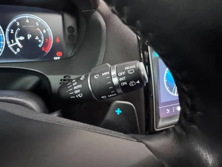 Jaguar F-PACE – thumbnail 22