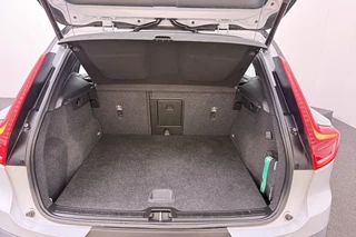 Volvo XC40 – thumbnail 13