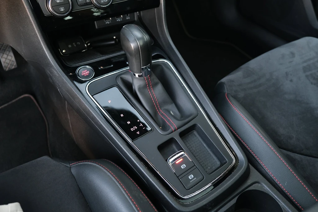 SEAT Leon – foto 26