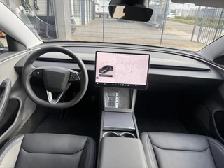 Tesla Model 3 – thumbnail 5