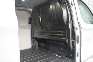 Ford E-Transit Custom – thumbnail 14